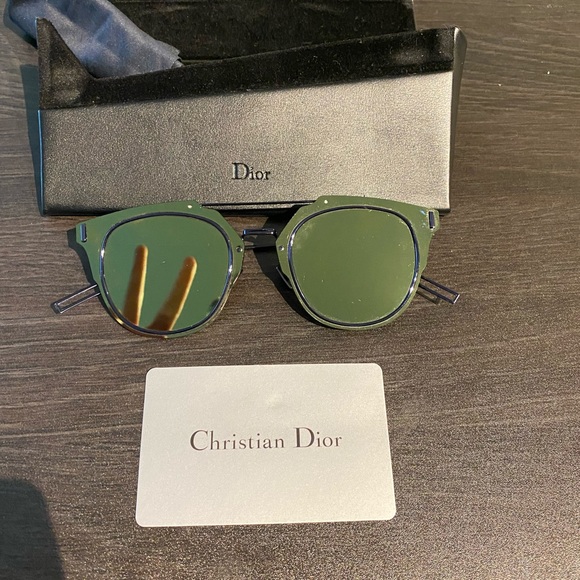Dior green sunglasses - Picture 2 of 8